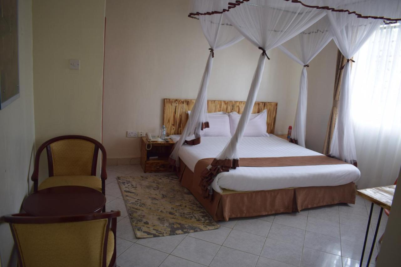 Acacia Hotel Mbarara Nyamitanga Bagian luar foto