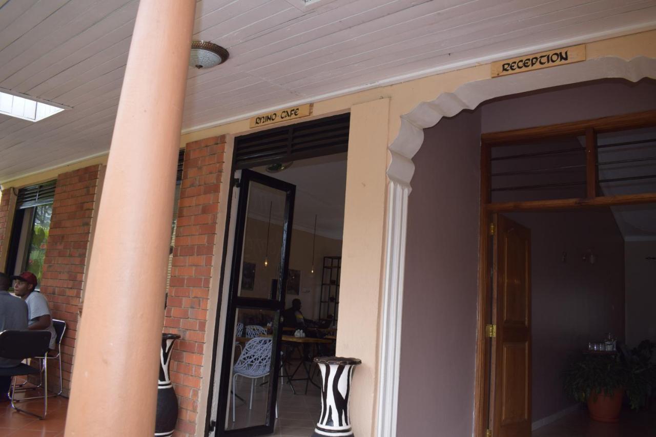 Acacia Hotel Mbarara Nyamitanga Bagian luar foto