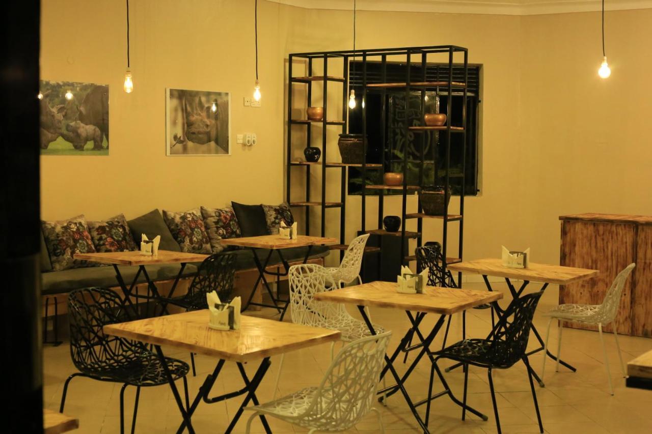 Acacia Hotel Mbarara Nyamitanga Bagian luar foto
