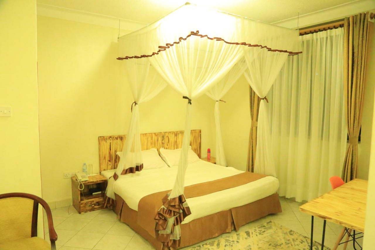 Acacia Hotel Mbarara Nyamitanga Bagian luar foto