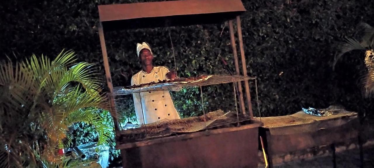 Acacia Hotel Mbarara Nyamitanga Bagian luar foto
